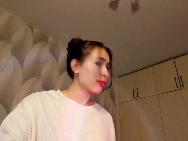 Bambiiiii live cam on BongaCams