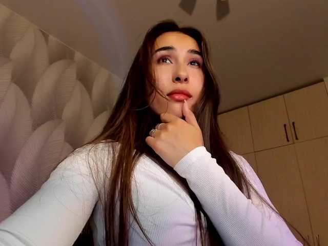 Bambiiiii live cam on BongaCams