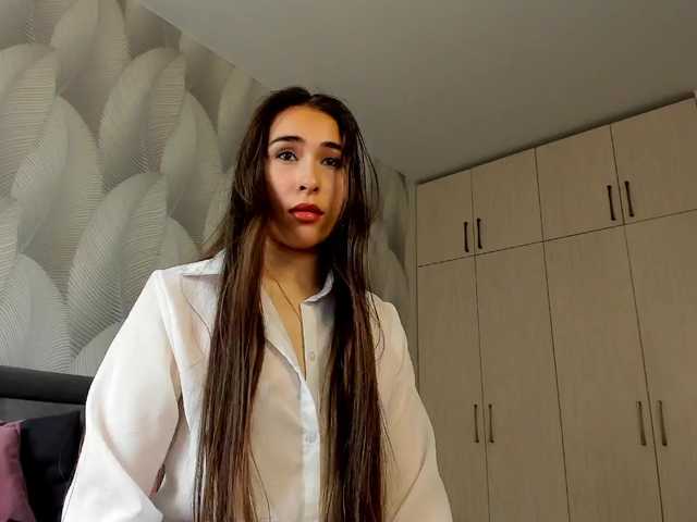 Bambiiiii live cam on BongaCams