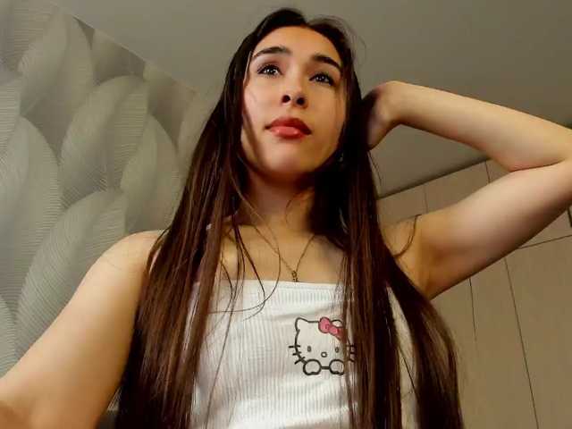 Bambiiiii live cam on BongaCams