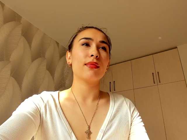 Bambiiiii live cam on BongaCams