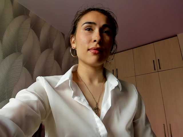 Bambiiiii live webcam show