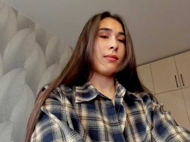Bambiiiii live cam