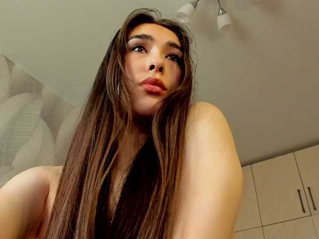 Bambiiiii live cam on BongaCams