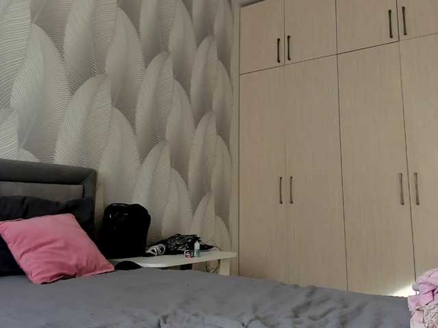 Bambiiiii, en directo ahora en BongaCams