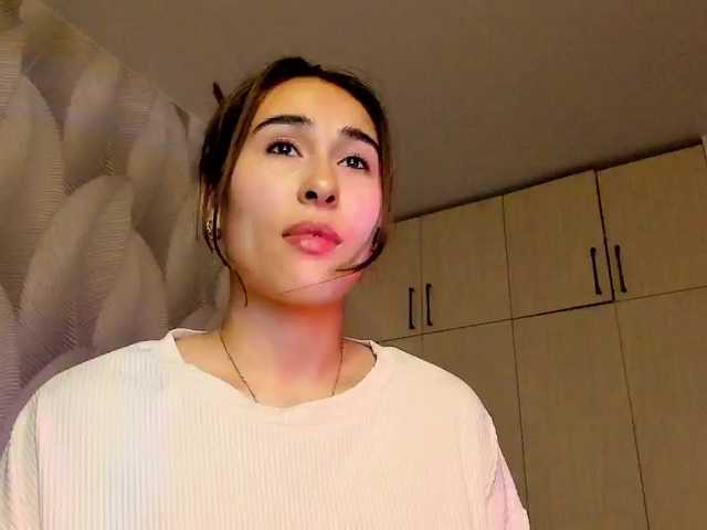 Bambiiiii live cam on BongaCams