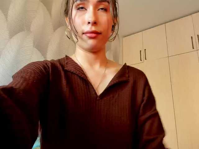 Bambiiiii live cam on BongaCams