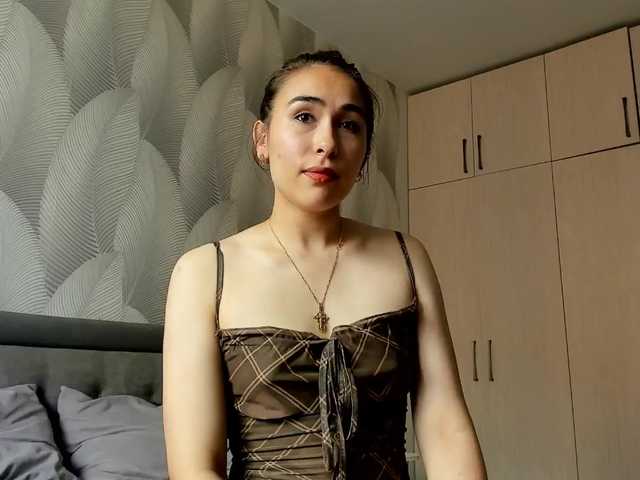 Bambiiiii live cam on BongaCams