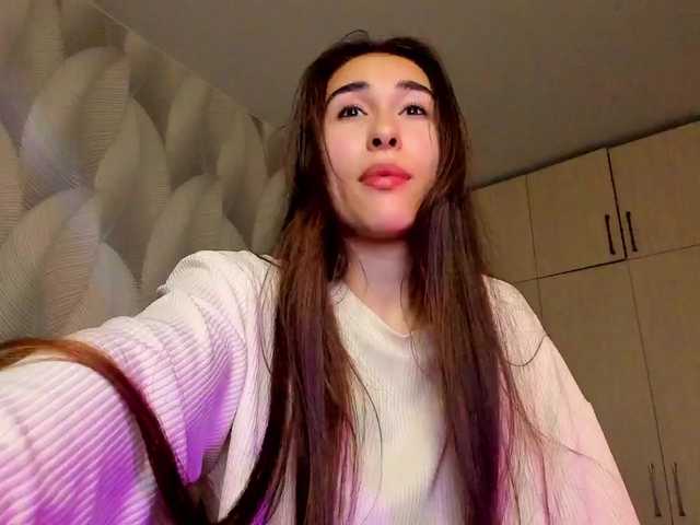 Bambiiiii live cam on BongaCams
