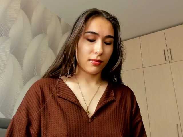 Bambiiiii live cam on BongaCams
