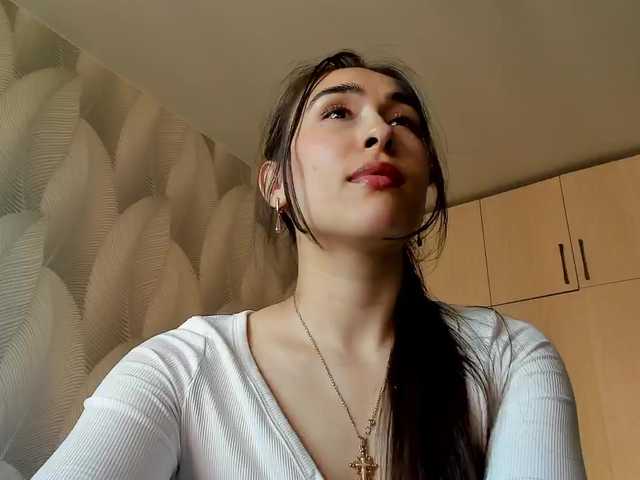 Bambiiiii live cam on BongaCams