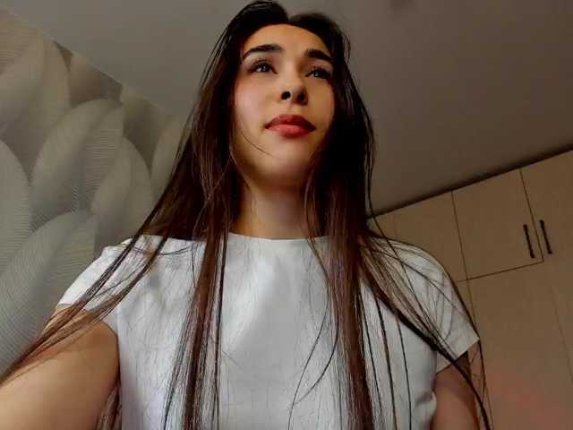 Bambiiiii live cam on BongaCams