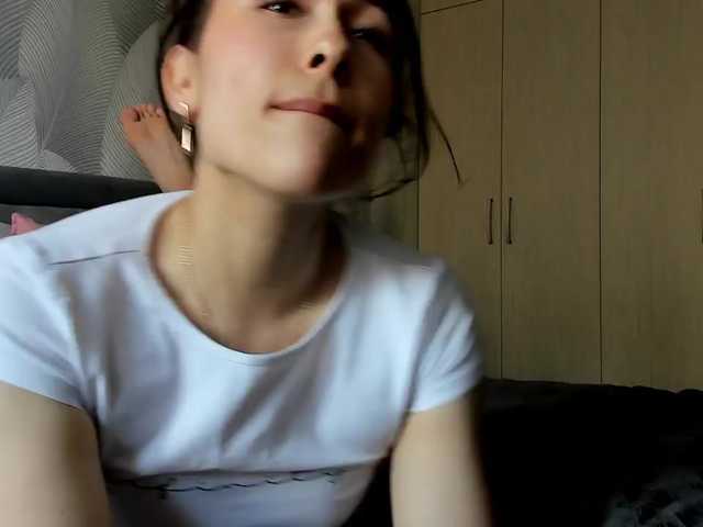 Bambiiiii live cam on BongaCams