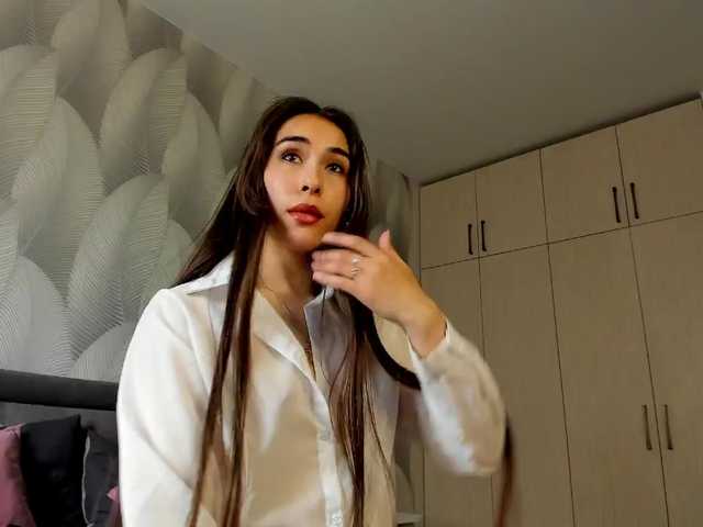 Bambiiiii live cam on BongaCams