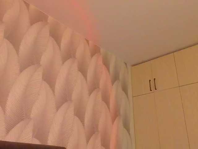 Bambiiiii live cam on BongaCams