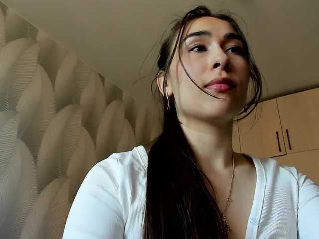 Bambiiiii live cam on BongaCams