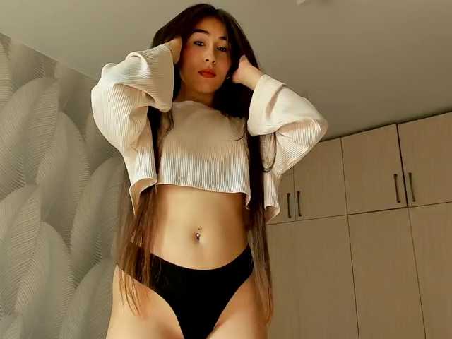 Bambiiiii live cam on BongaCams