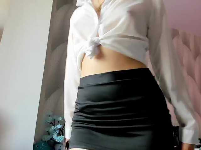 Bambiiiii live webcam show