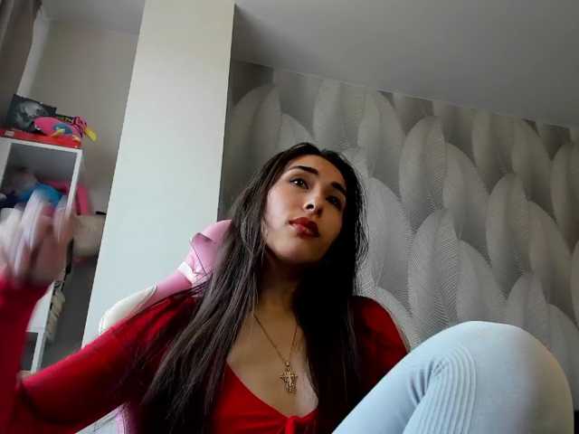 Bambiiiii live cam on BongaCams