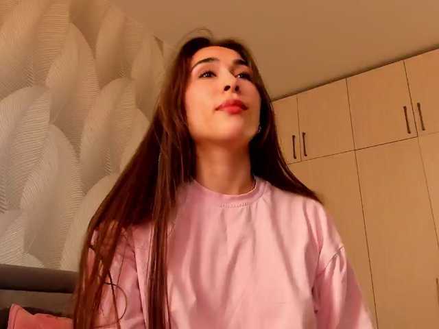 Bambiiiii live cam on BongaCams