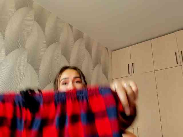 Bambiiiii Live Webcam on BongaCams