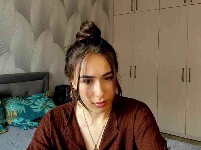Bambiiiii Live Webcam on BongaCams