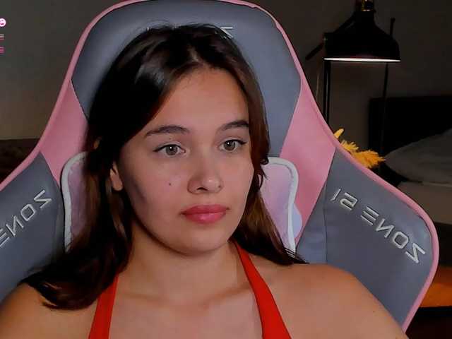 Mia-mit live cam on 