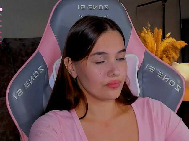 Mia-mit live cam