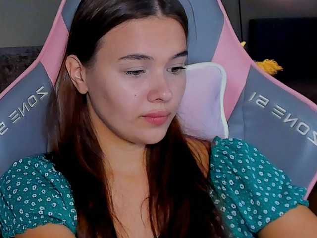 mia-mit cam belle