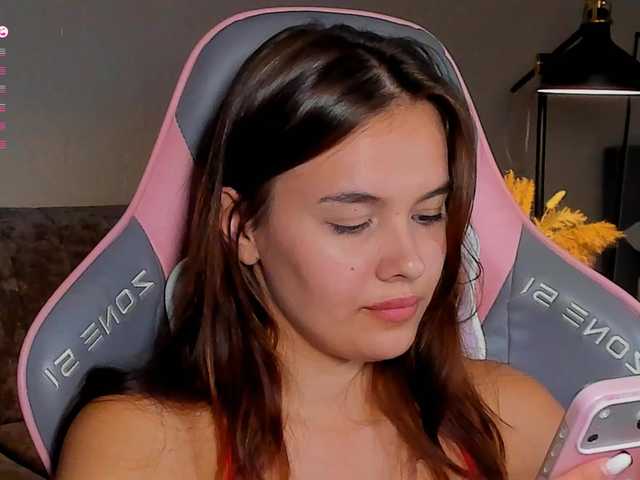 Mia-mit live cam on 