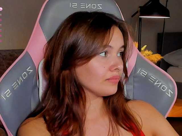 Mia-mit live cam on 