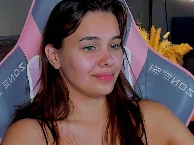 mia-mit live sex
