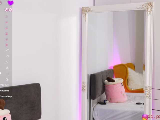 jolly-dolly live cam on BongaCams