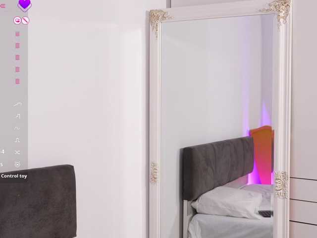 jolly-dolly live cam on BongaCams