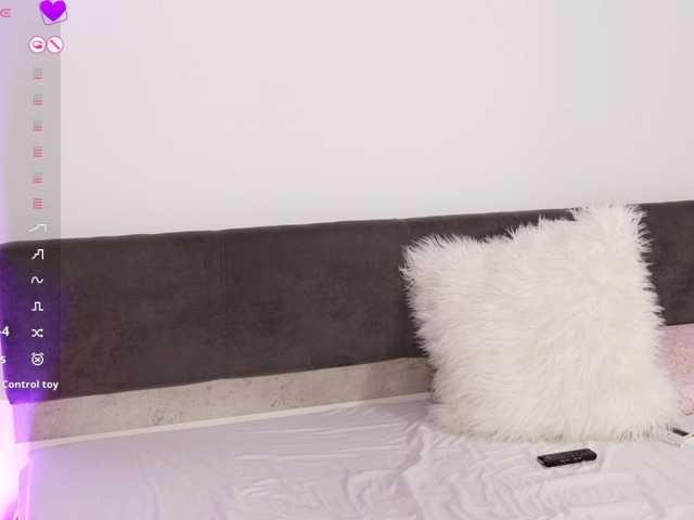 jolly-dolly live cam on BongaCams