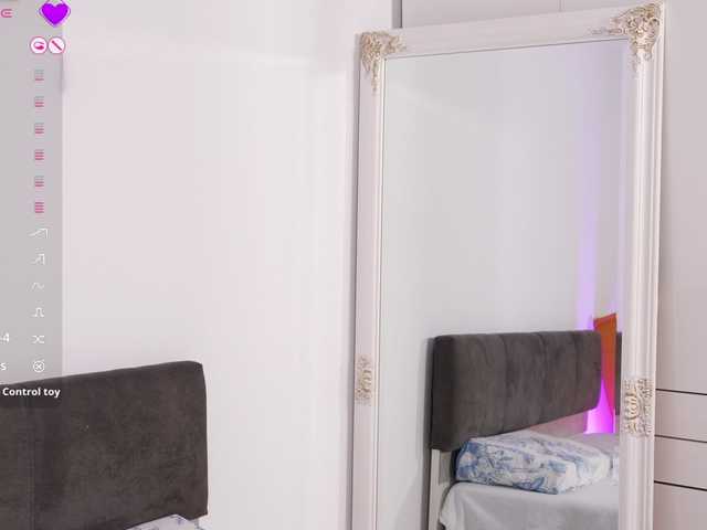 jolly-dolly live webcam show