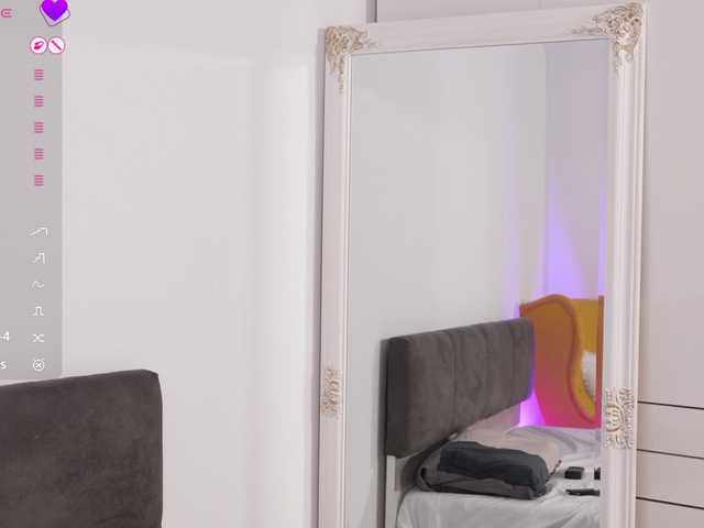 jolly-dolly live cam on BongaCams