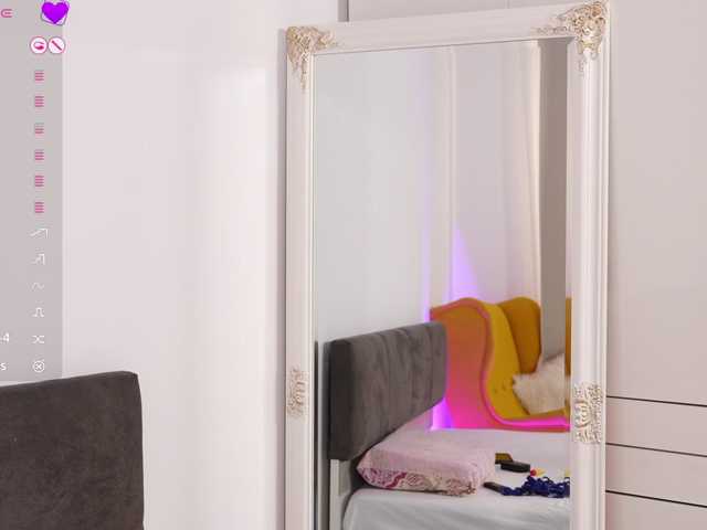 jolly-dolly live cam on BongaCams