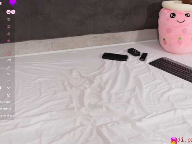 jolly-dolly live cam on BongaCams