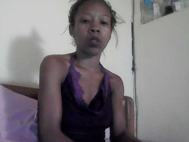 karamel-sexy live cam on BongaCams