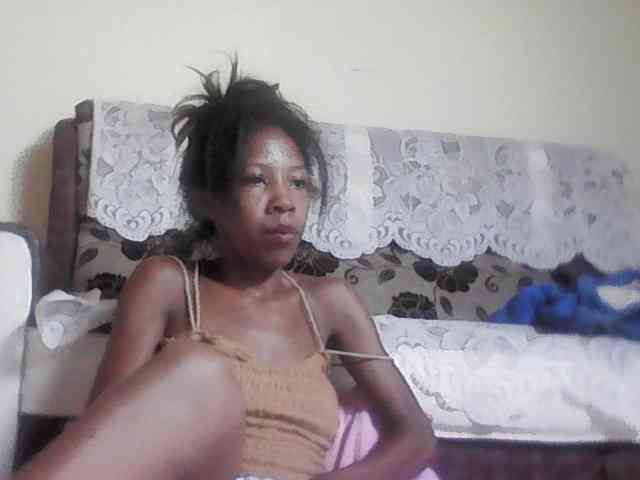 prettykaramel webcam