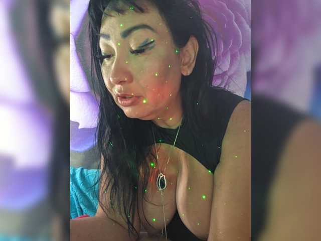 xxxDirtyBitchxxx live webcam show