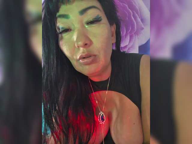xxxDirtyBitchxxx live webcam show