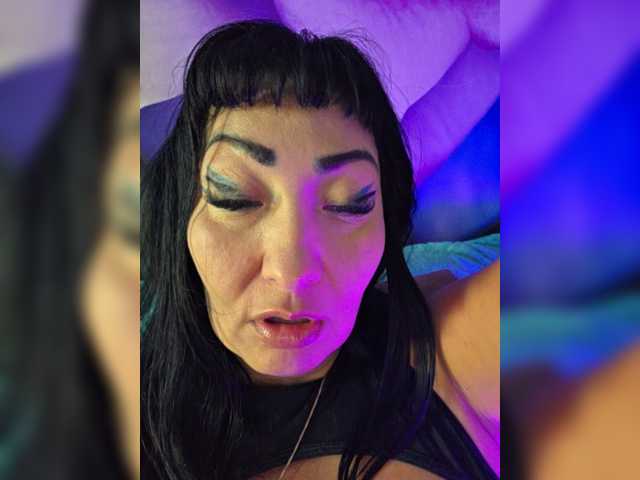 xxxDirtyBitchxxx live cam on BongaCams