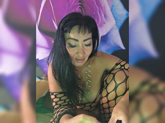 xxxDirtyBitchxxx live cam on BongaCams