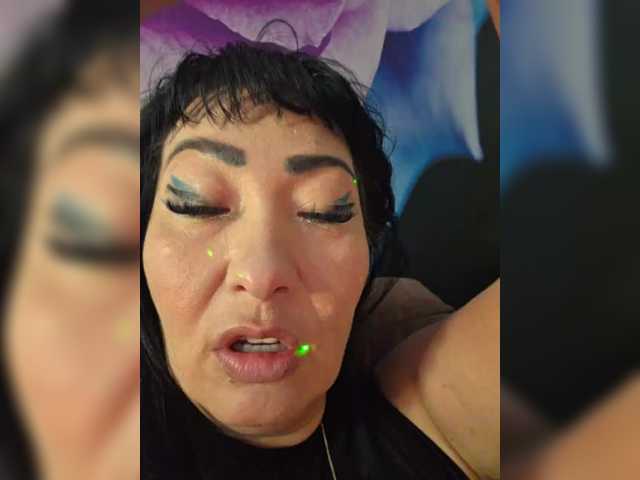 xxxDirtyBitchxxx live webcam show