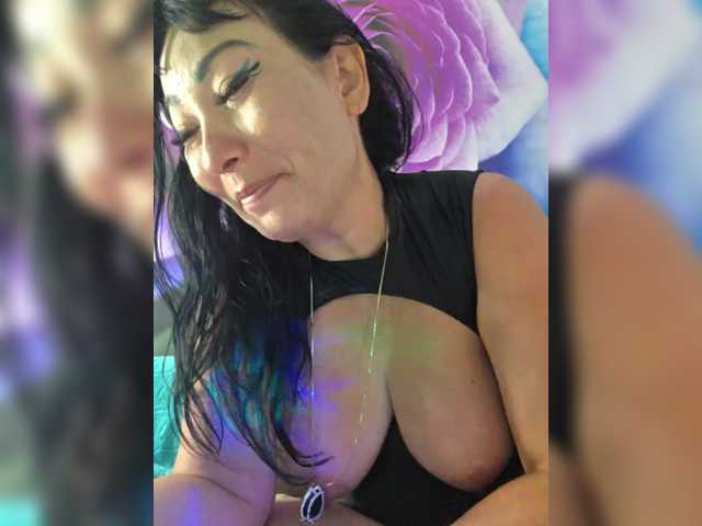 xxxDirtyBitchxxx live webcam show