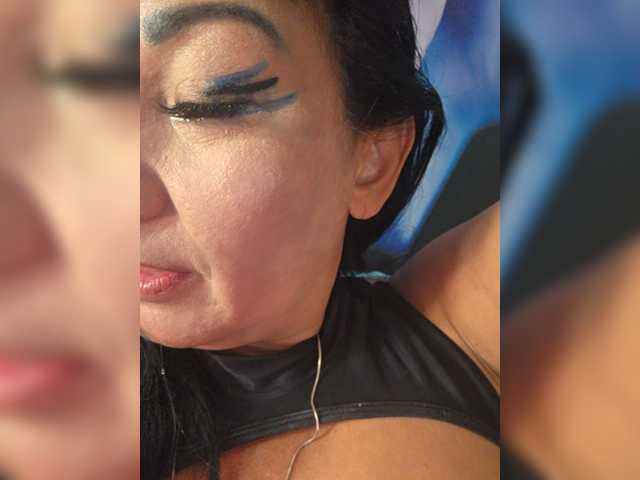 xxxDirtyBitchxxx live cam on BongaCams