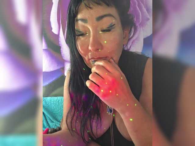 xxxDirtyBitchxxx live webcam show