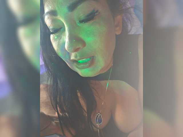 в попе у xxxDirtyBitchxxx